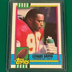 Leonard Griffin #251 1990 Topps Football Trading Card